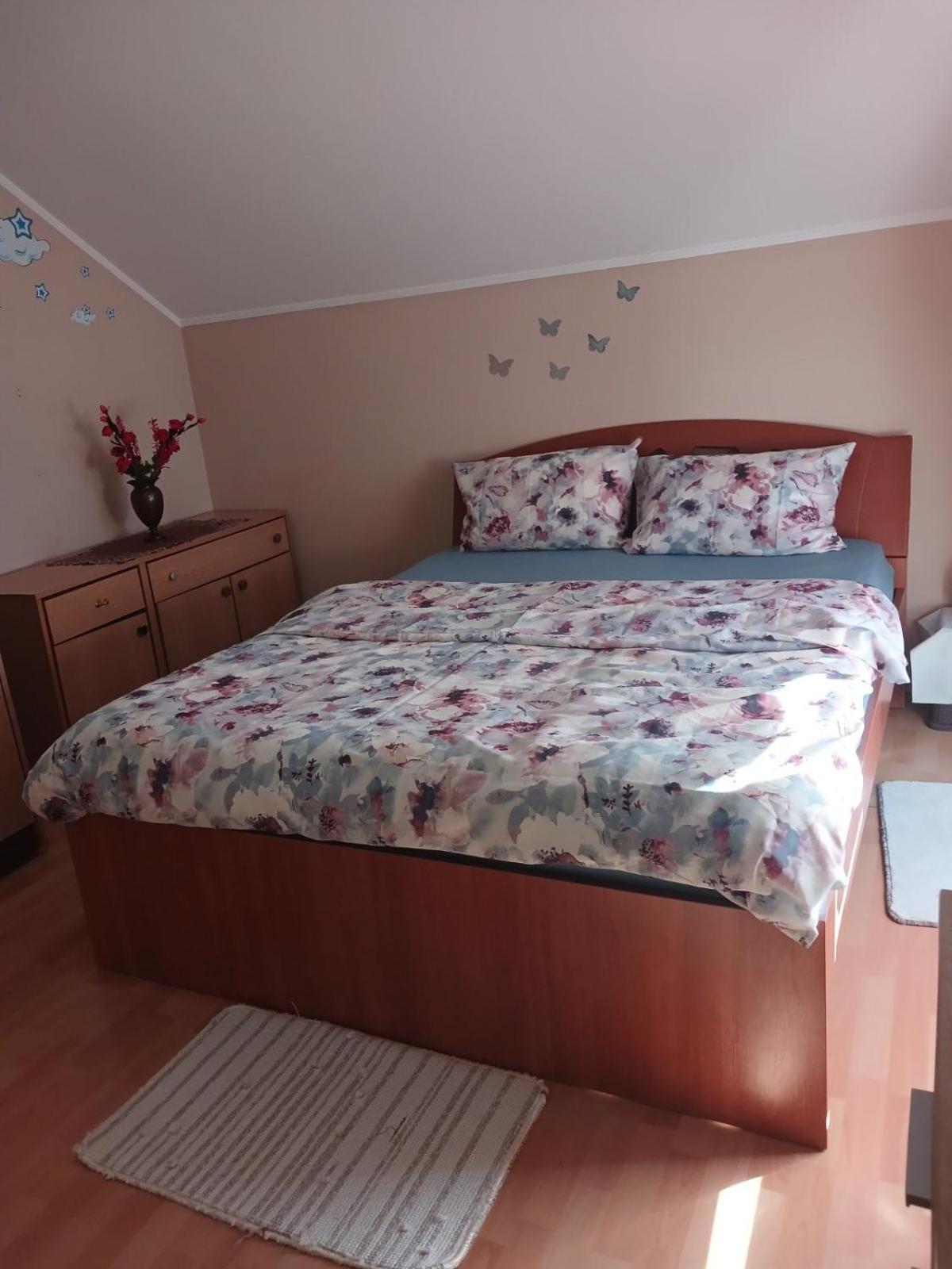 Mega Apartment Subotica Eksteriør billede